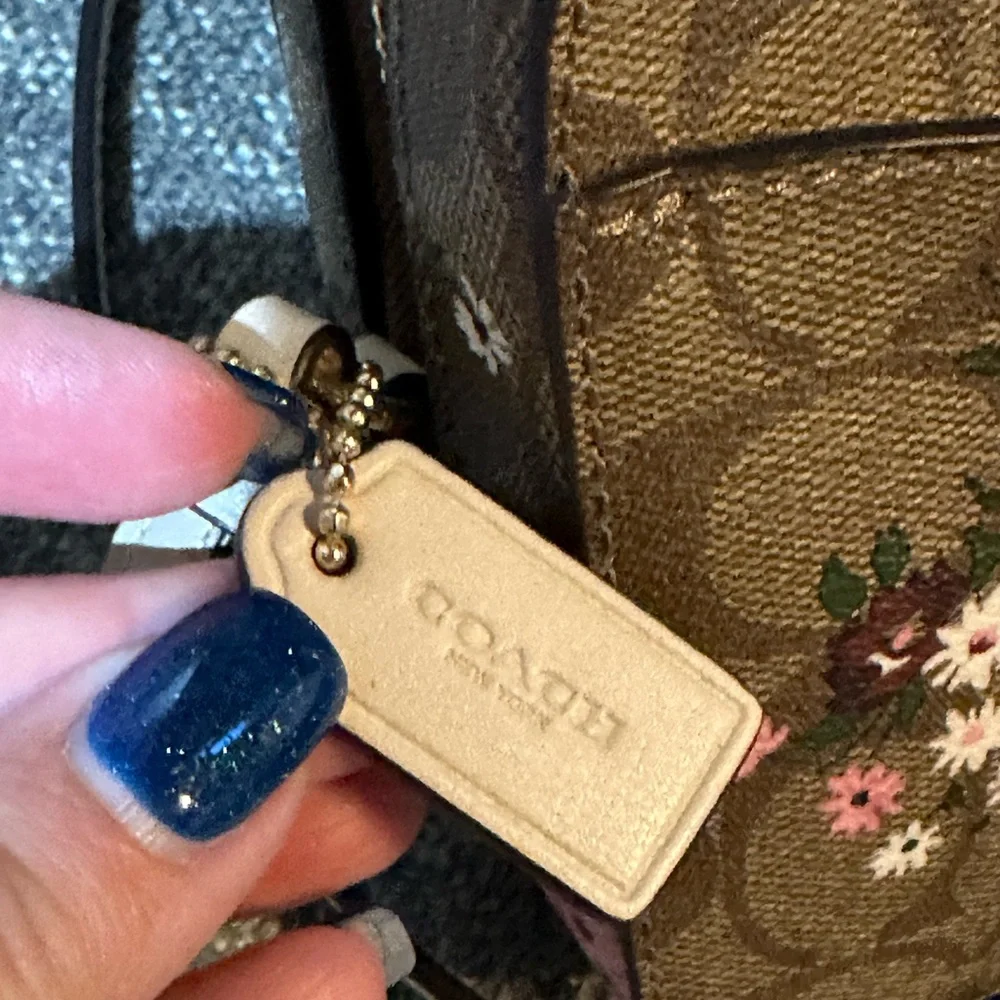 NWOT Coach Evergreen Floral Leather Crossbody - Picture 5 of 6